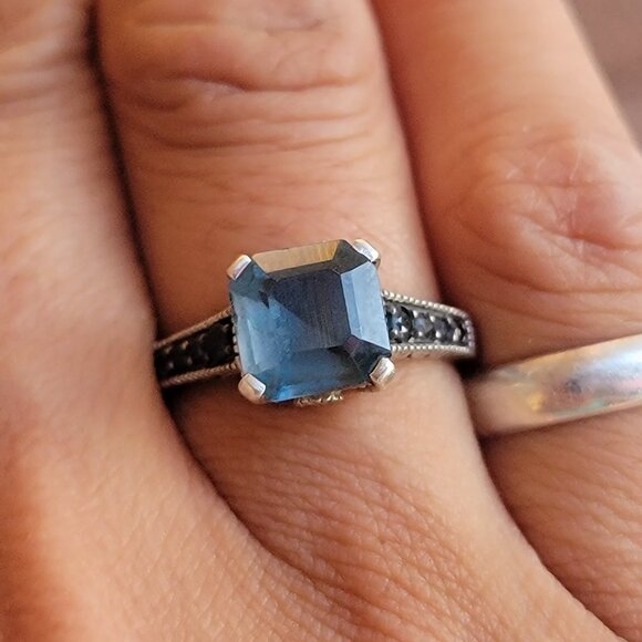 Designer SIRI USA 925 sterling silver asher cut topaz prong set with pave set da - Picture 2 of 16